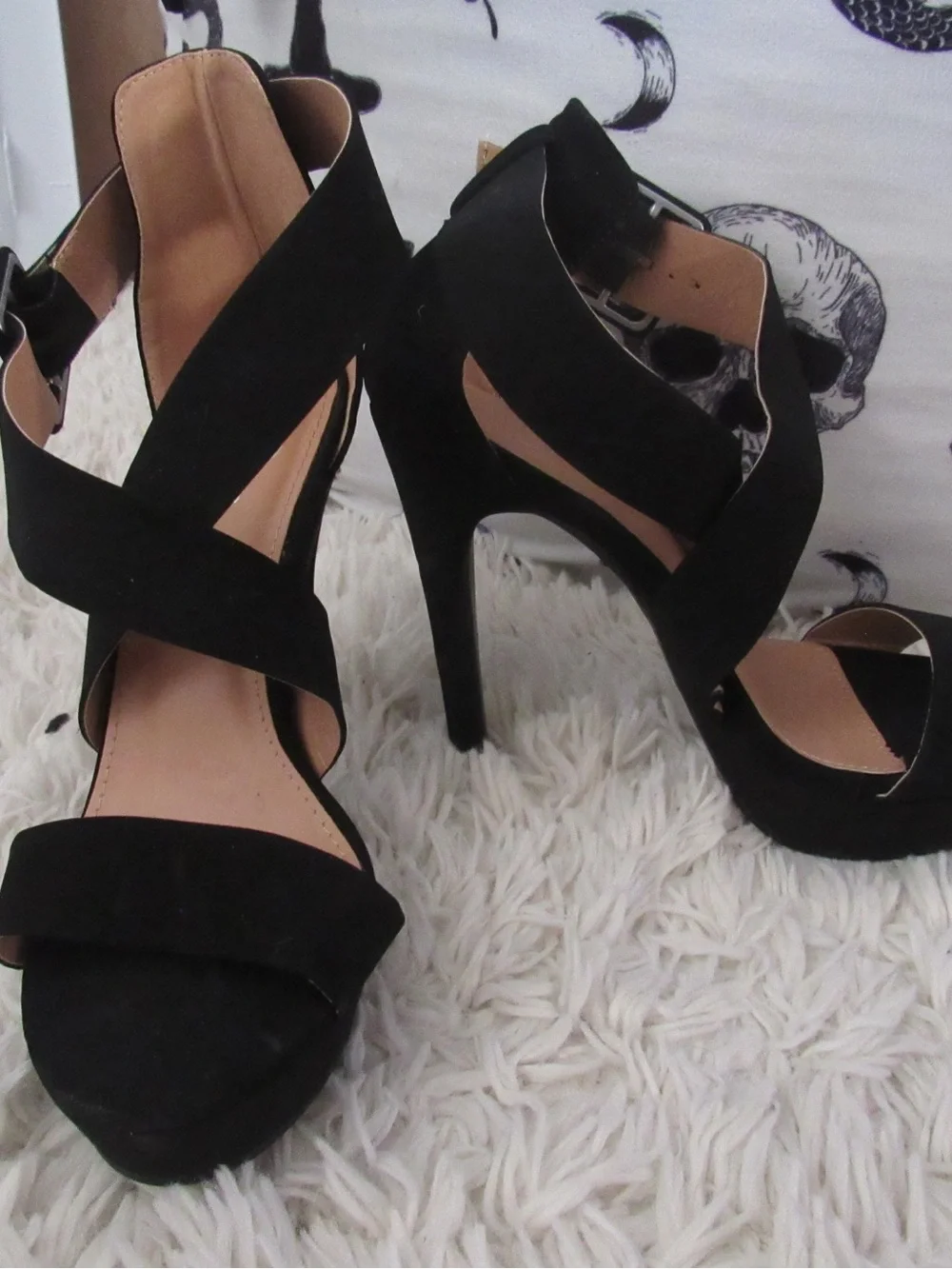 Windsor Black Crisscross Block Heel Sandals